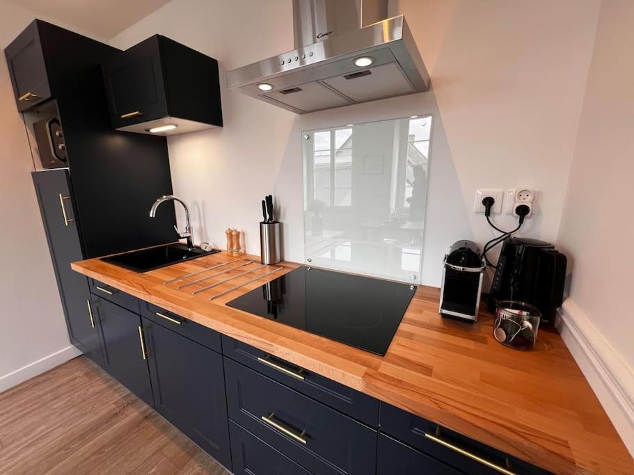 Appartement Richard Merrill 2 Personnes En Plein Centre Sainte-Mere-Eglise Exterior photo